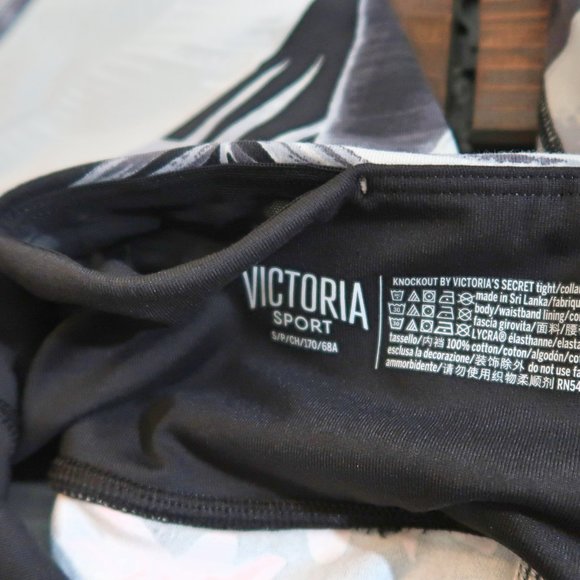 Victoria's Secret Knockout Tight Legging Palm SM - Picture 6 of 8